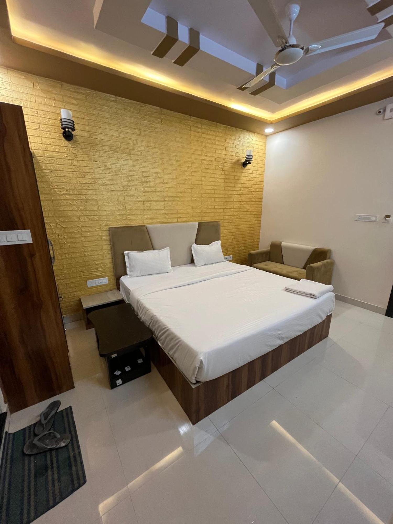 Hotel Rahat Jhalawar Exteriér fotografie
